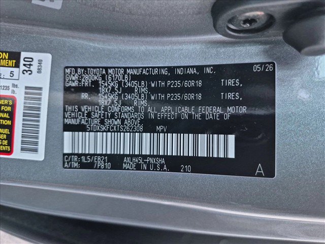 Used 2026 Toyota Sienna XSE AWD/4WD image 14