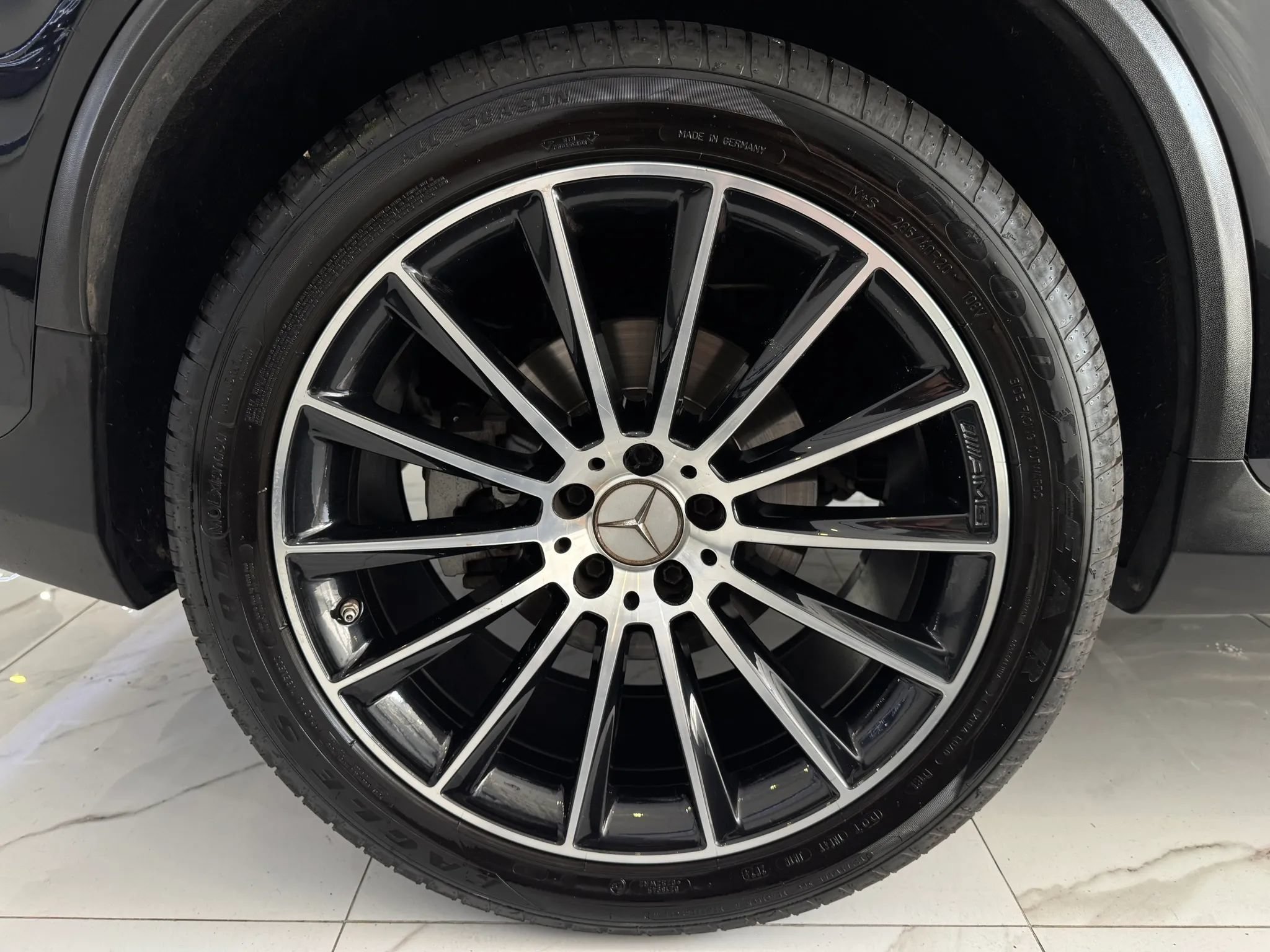 Used 2018 Mercedes-Benz GLC 43 AMG 4MATIC image 10