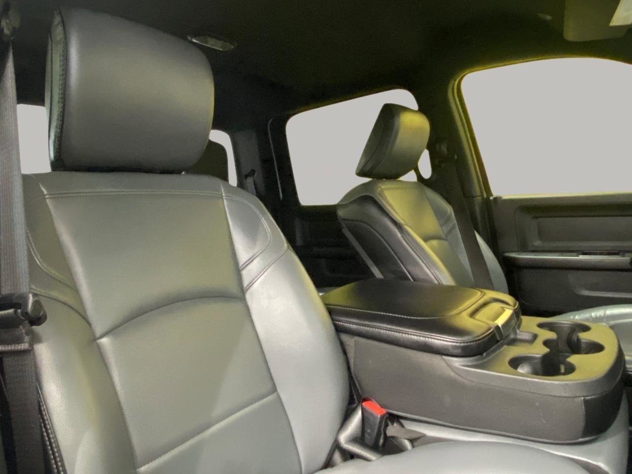 Used 2021 RAM 2500 Tradesman w/ Protection Group AWD/4WD image 27