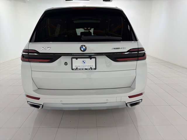 Certified 2024 BMW X7 xDrive40i image 4