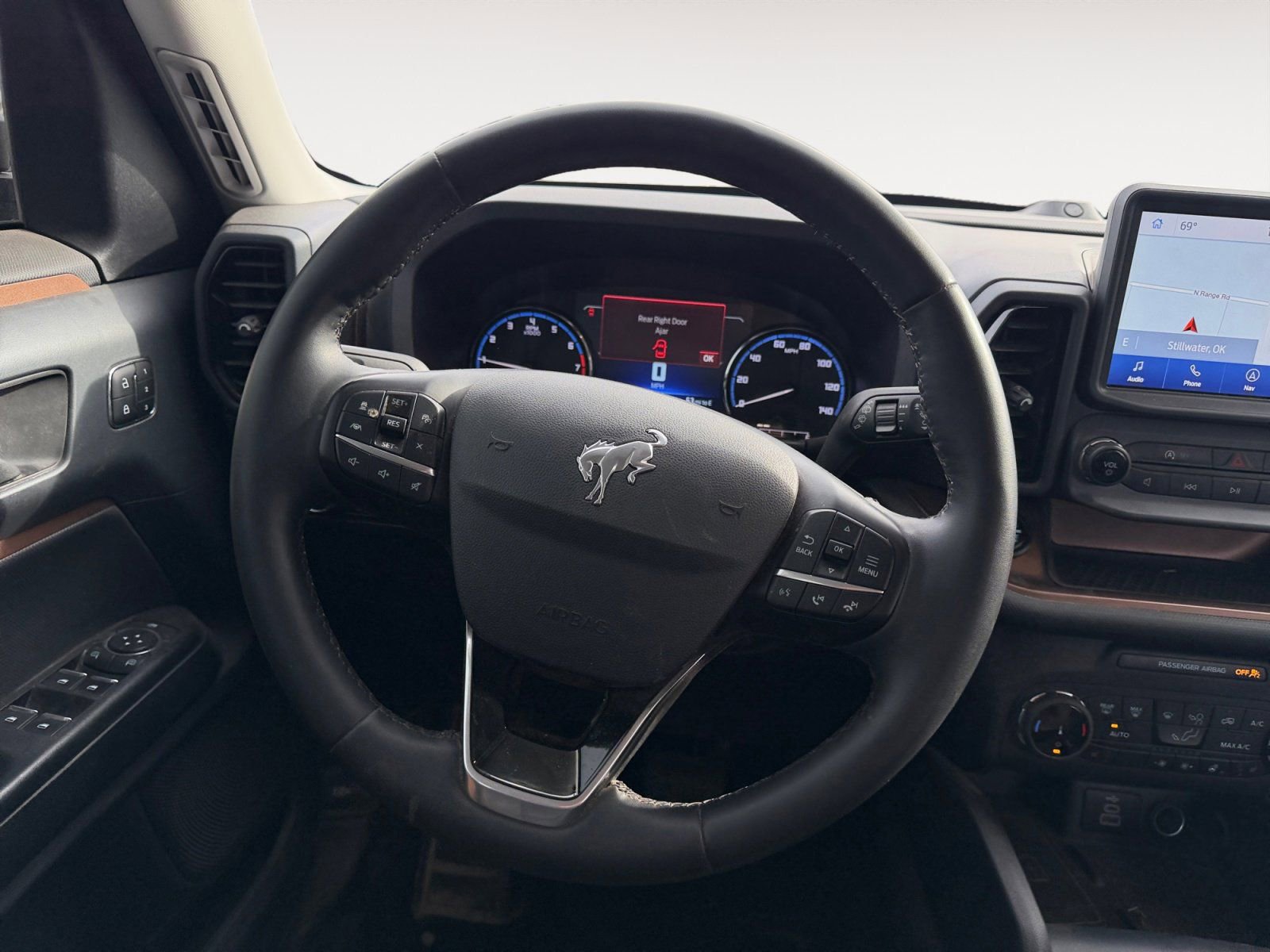 Used 2024 Ford Bronco Sport Outer Banks w/ Tech Package image 12