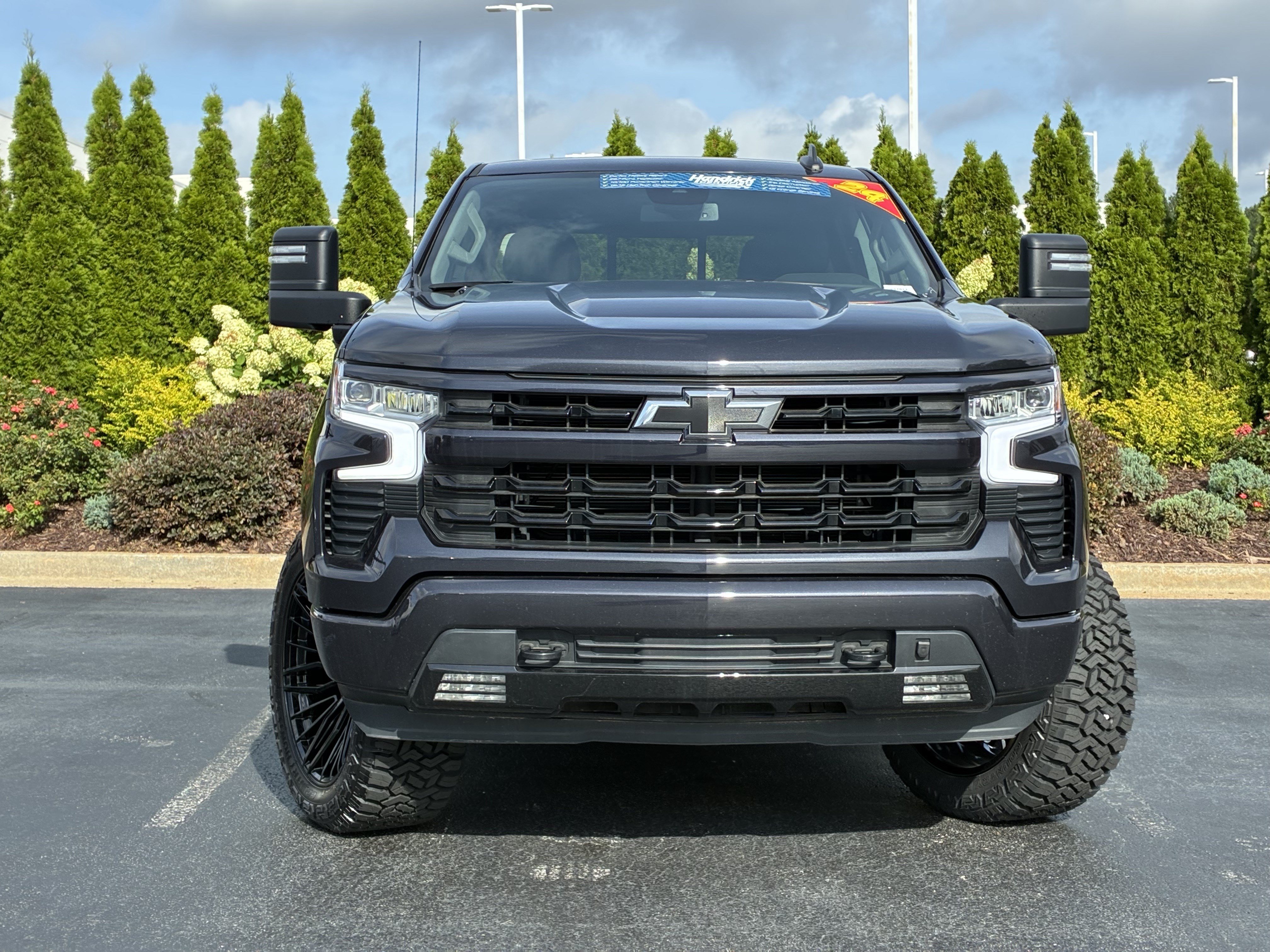 Used 2024 Chevrolet Silverado 1500 RST w/ Convenience Package II AWD/4WD image 5