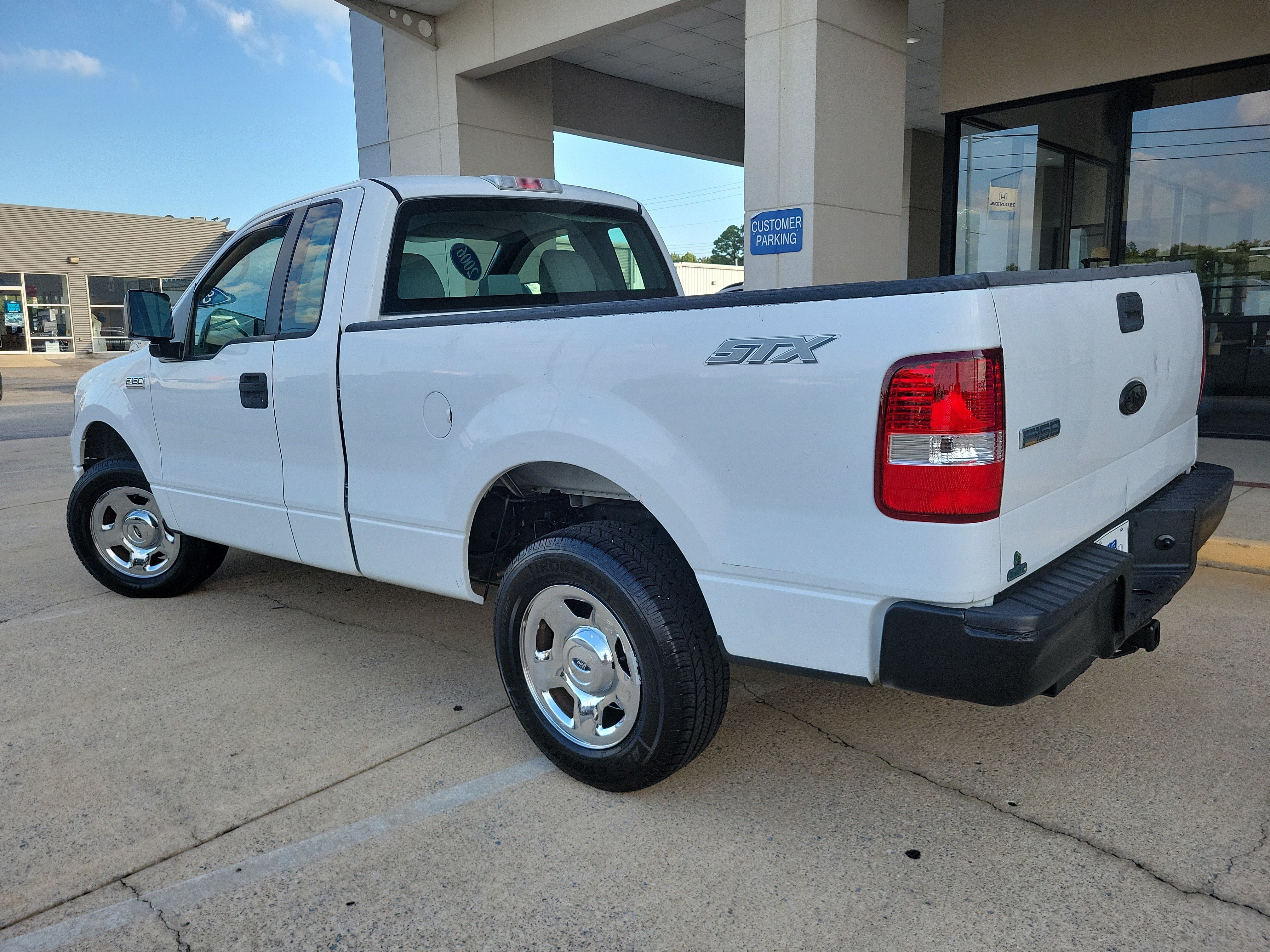 Used 2006 Ford F150 STX RWD image 5