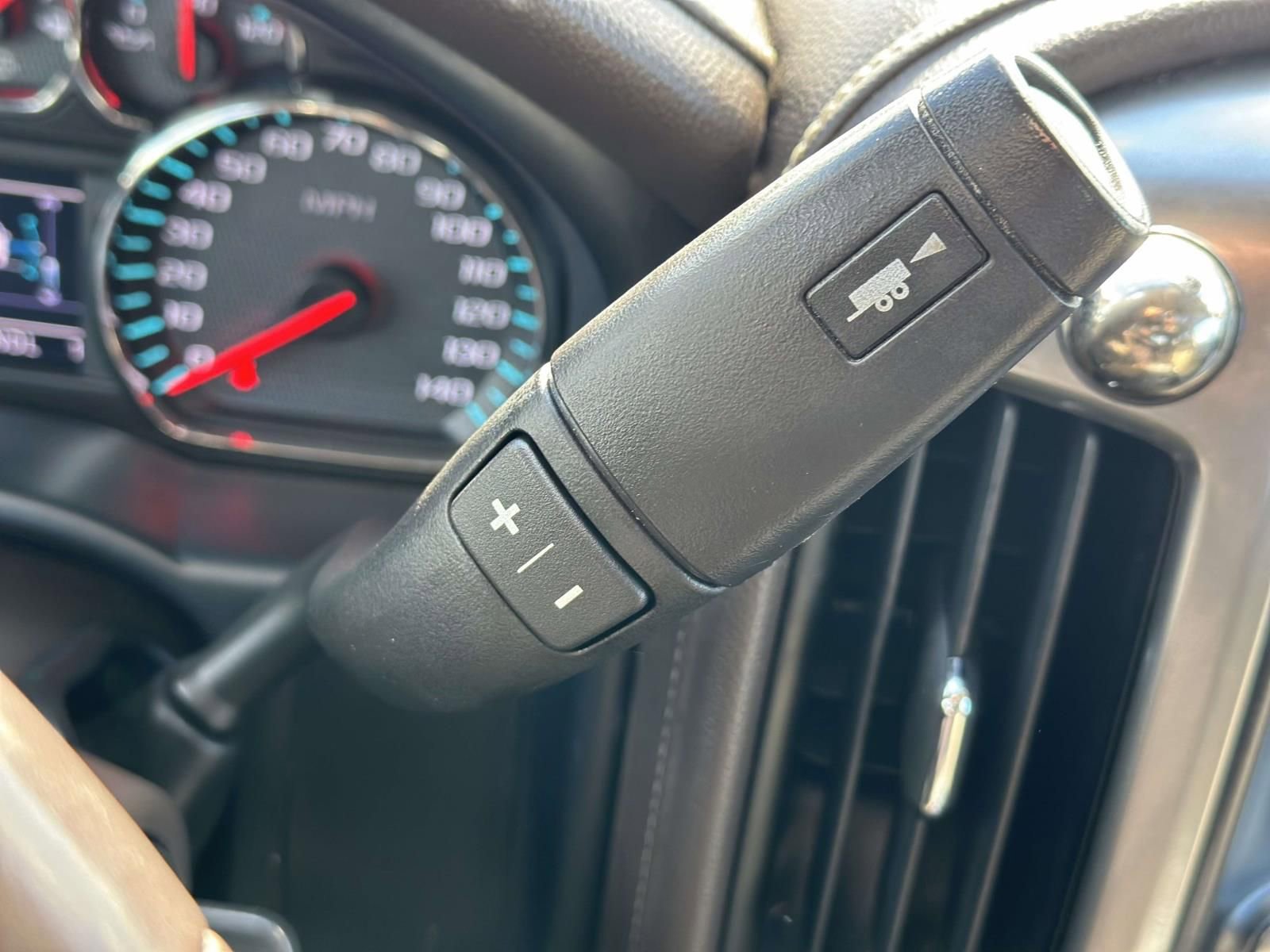 Used 2018 Chevrolet Silverado 2500 LTZ w/ Duramax Plus Package image 14