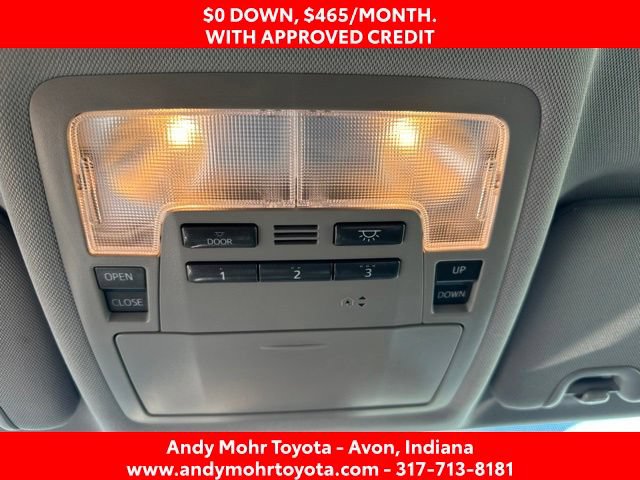 Used 2019 Toyota Highlander SE AWD/4WD image 28