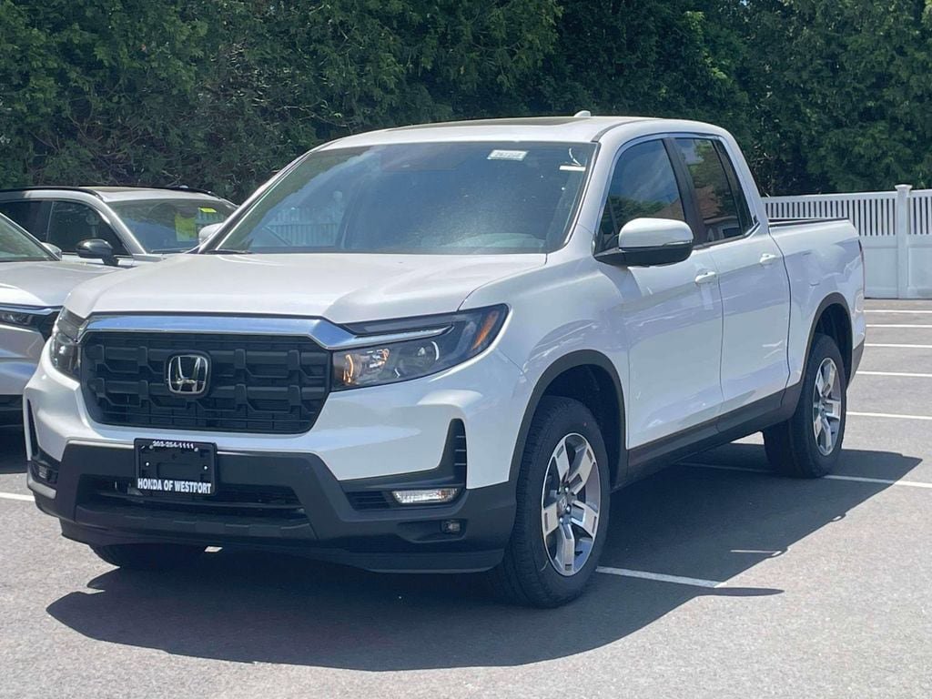 New 2026 Honda Ridgeline Sport image 3