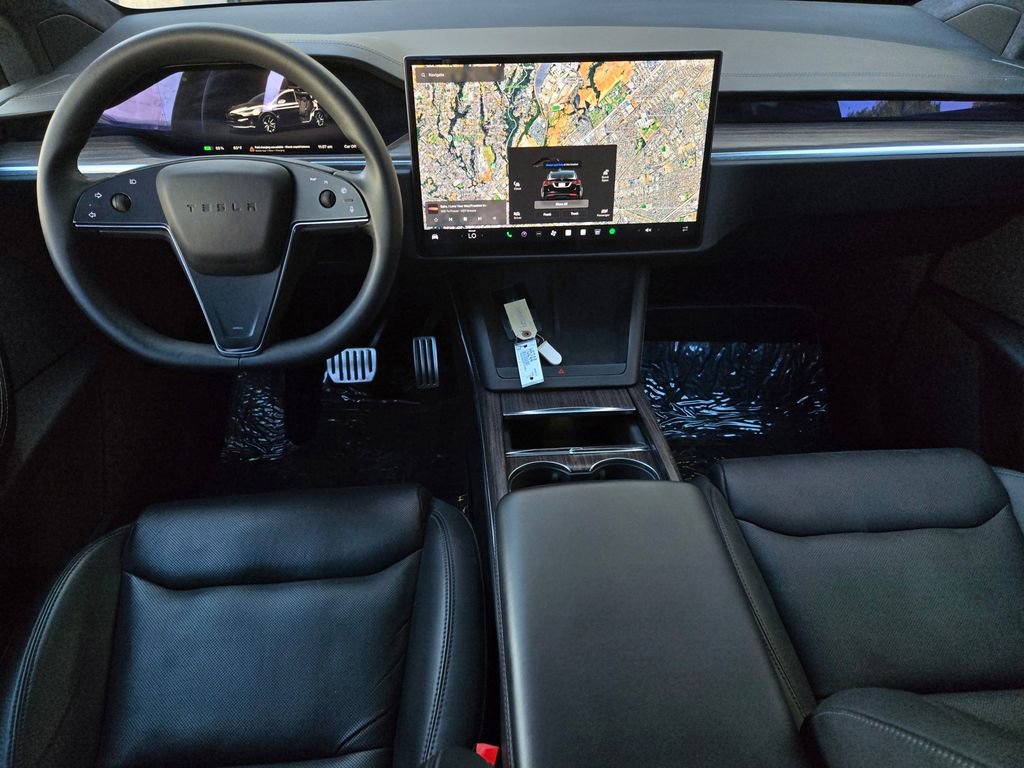 Used 2023 Tesla Model X image 16