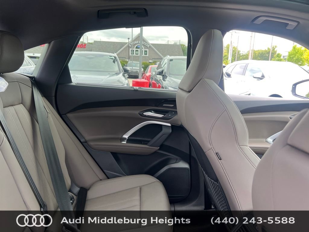 Used 2025 Audi Q5 Premium Plus w/ Premium Plus image 34