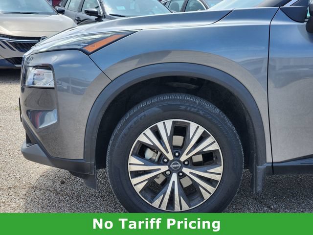 Used 2023 Nissan Rogue SV FWD image 7