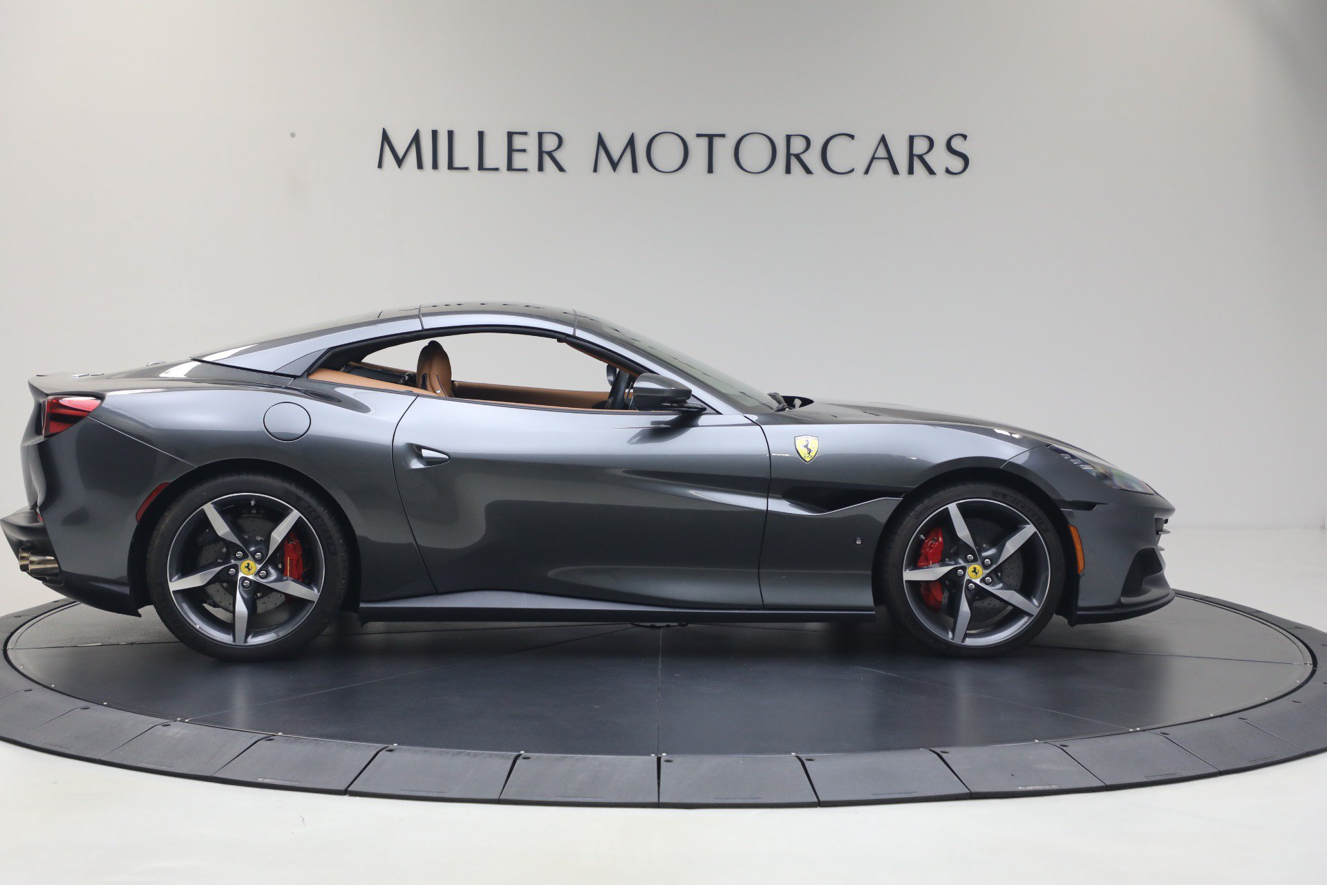 Certified 2022 Ferrari Portofino M RWD image 28