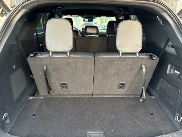 Used 2025 Ford Explorer ST-Line w/ ST-Line Street Pack image 27