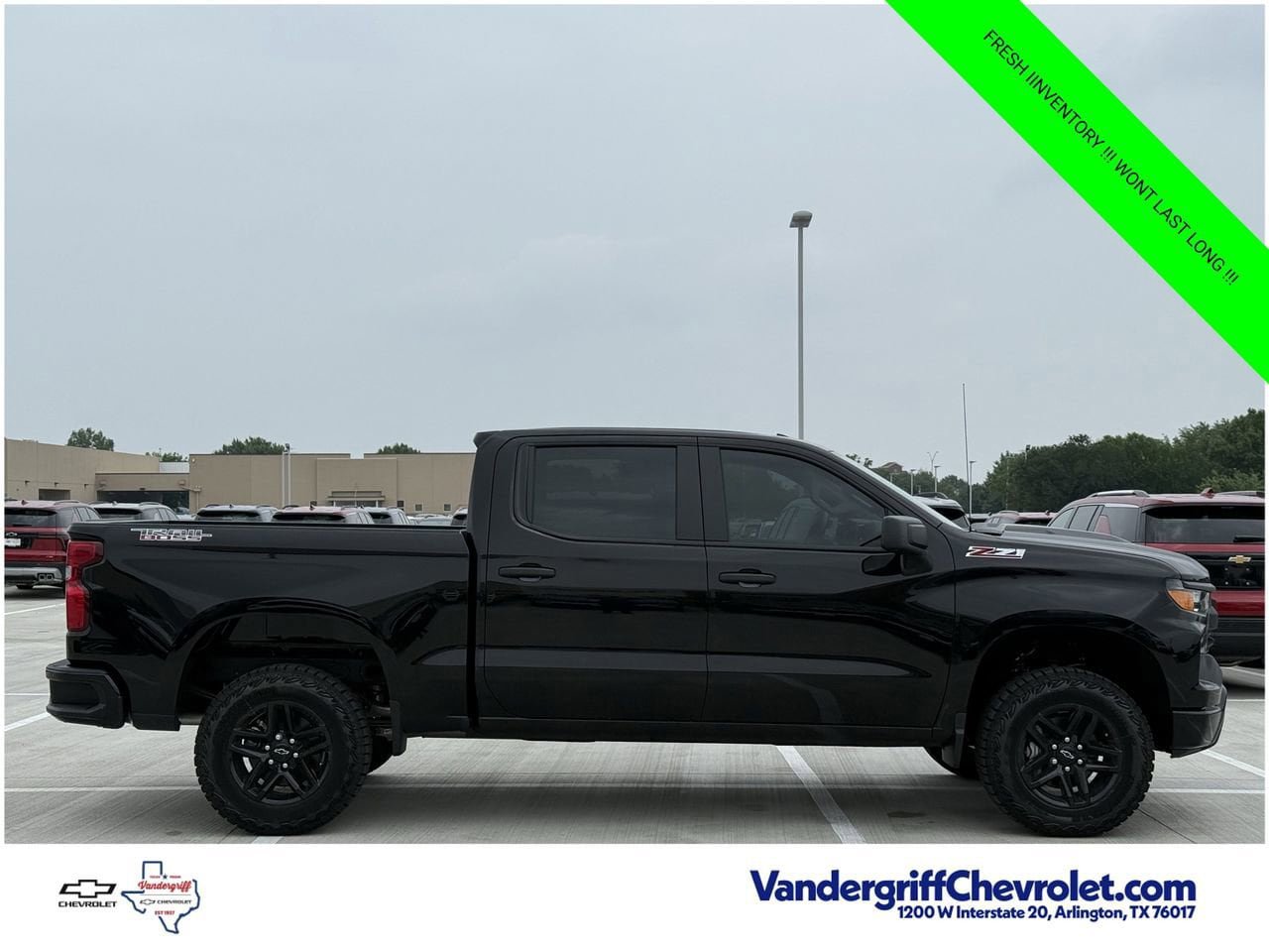 New 2026 Chevrolet Silverado 1500 Custom Trail Boss AWD/4WD image 3