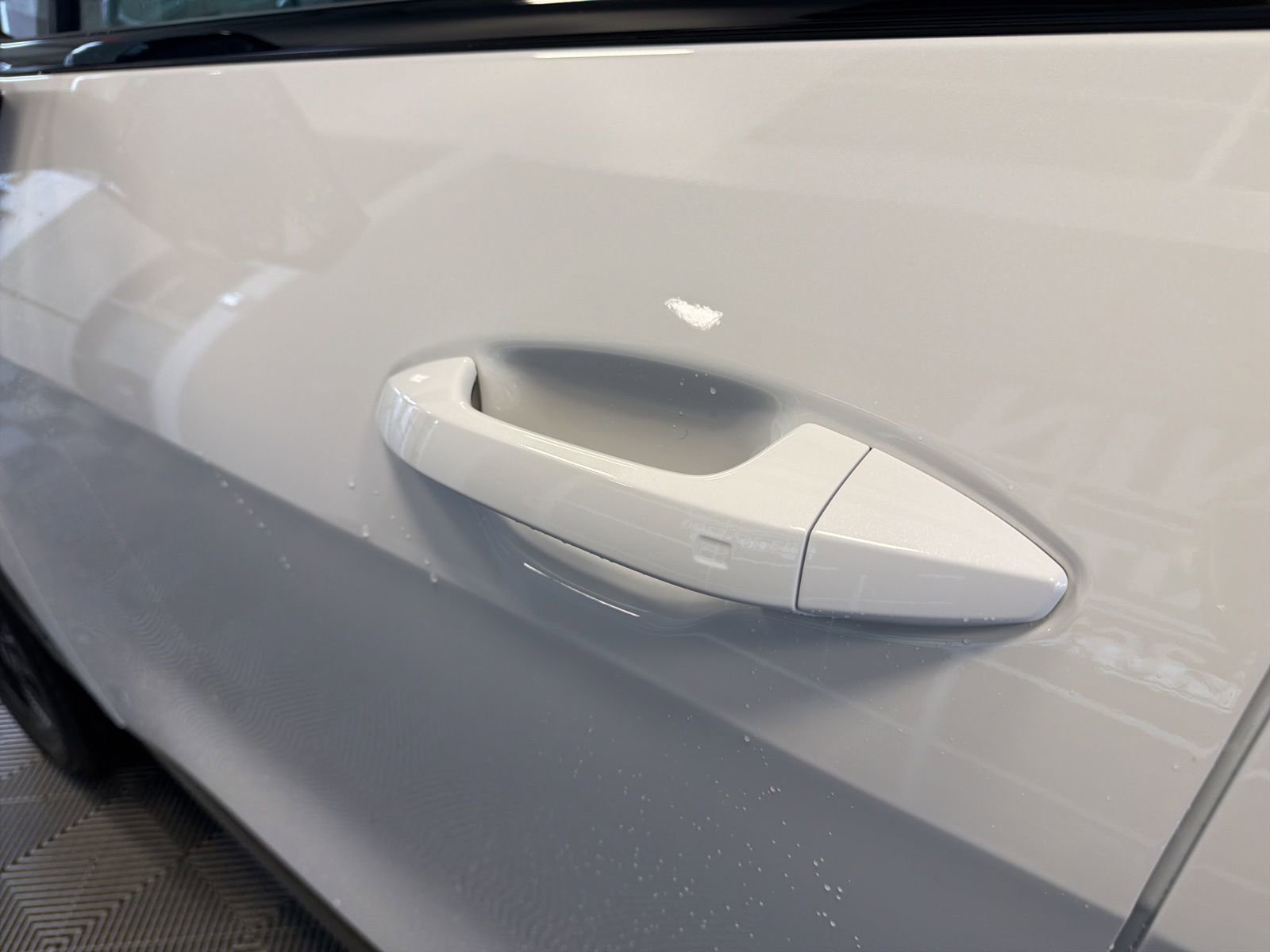 New 2026 Kia Sportage SX image 9