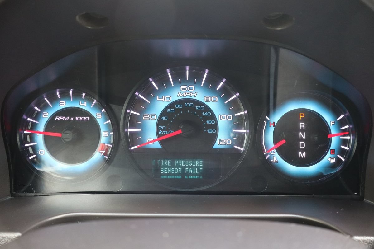 Used 2011 Ford Fusion SEL w/ 301A Rapid Spec Order Code FWD image 34