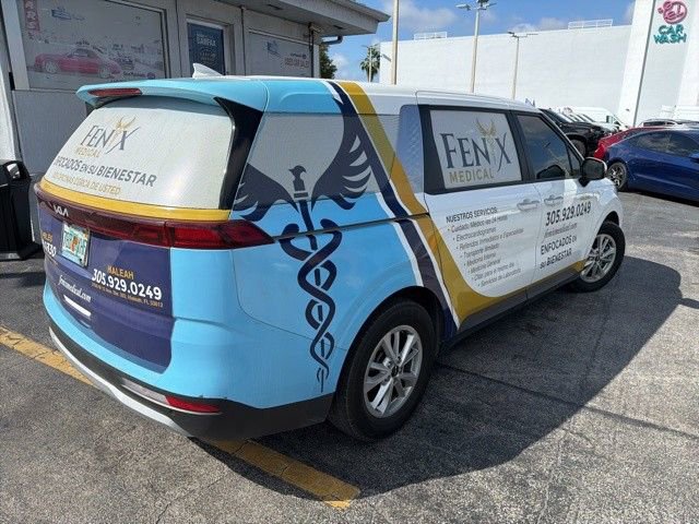 Used 2022 Kia Carnival LX image 10