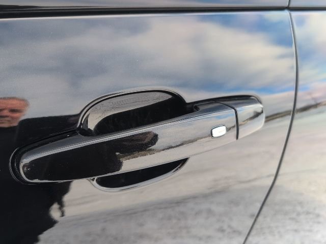 Certified 2023 Chevrolet Equinox RS image 16