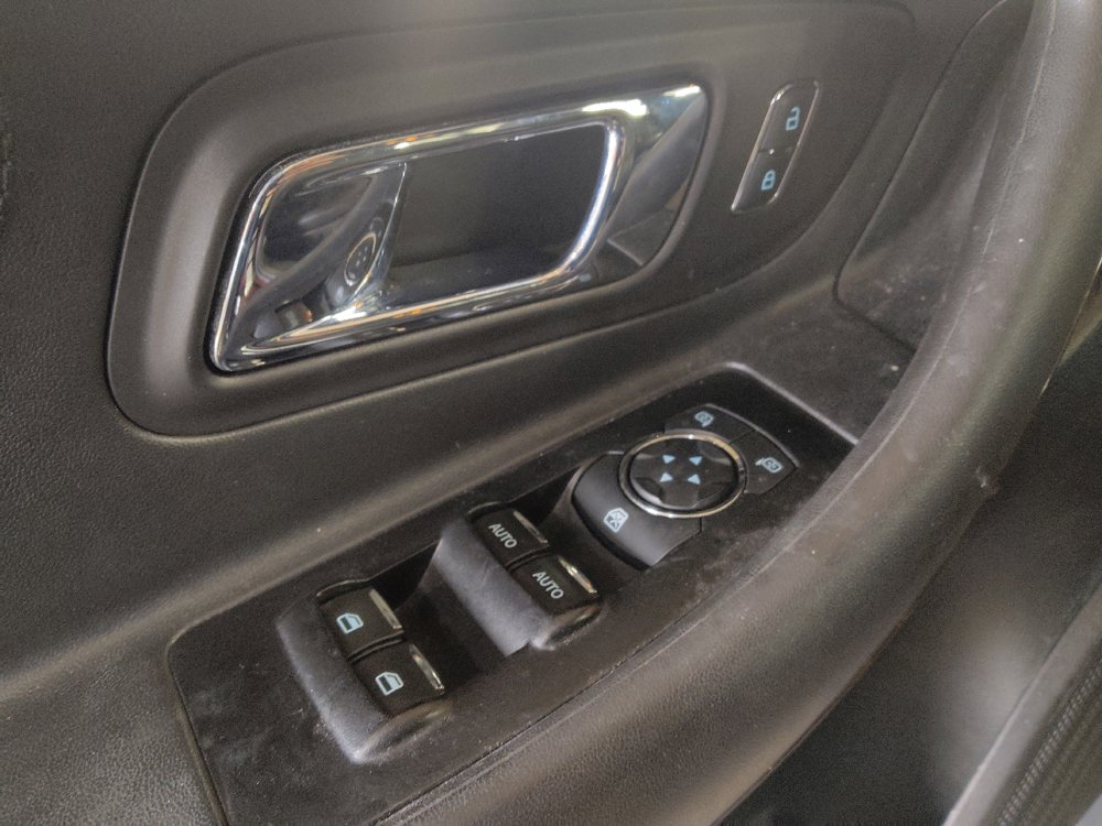 Used 2019 Ford Taurus Limited FWD image 27