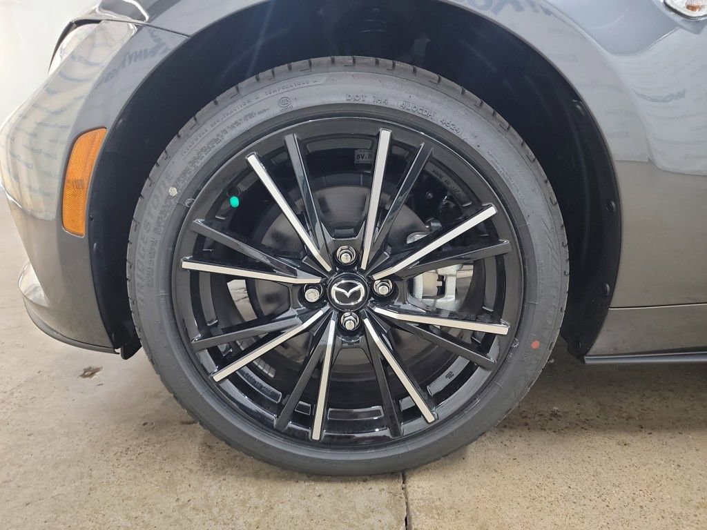 New 2025 MAZDA MX-5 Miata RF Grand Touring w/ Weather Package image 18