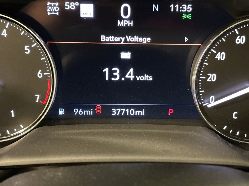 Used 2022 Buick Envision Avenir w/ Technology Package II image 34