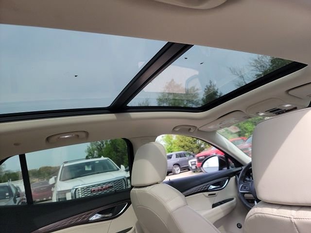 Used 2023 Buick Envision Avenir image 9