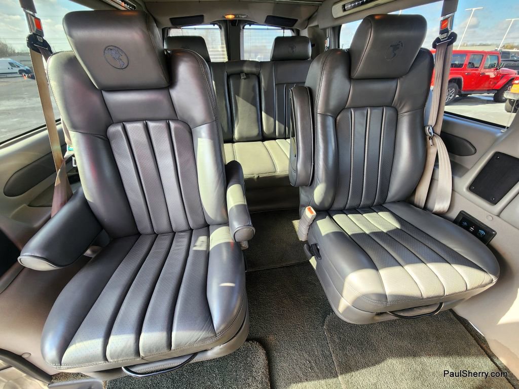 Used 2013 GMC Savana 2500 Extended image 31