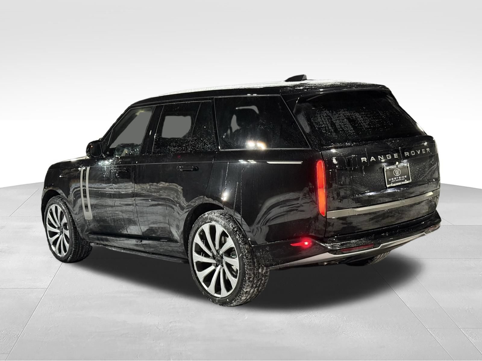 New 2026 Land Rover Range Rover SE AWD/4WD image 3