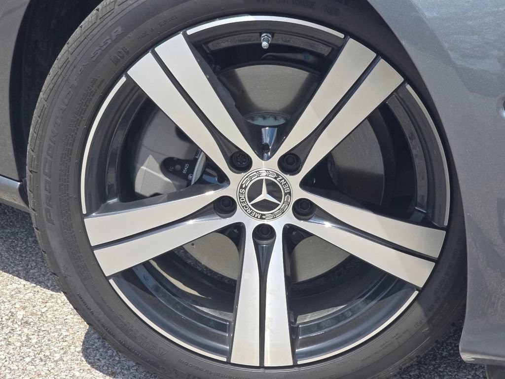 Certified 2026 Mercedes-Benz C 300 4MATIC Sedan image 11