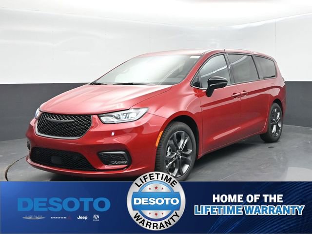 New 2026 Chrysler Pacifica Select image 4