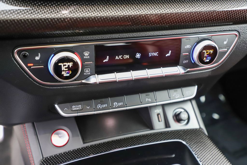 Used 2024 Audi SQ5 Premium Plus image 26