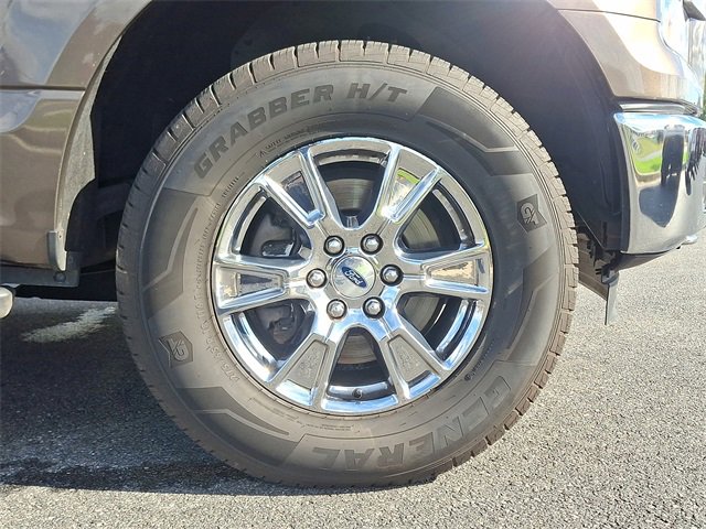 Used 2016 Ford F150 XLT w/ Equipment Group 302A Luxury image 8