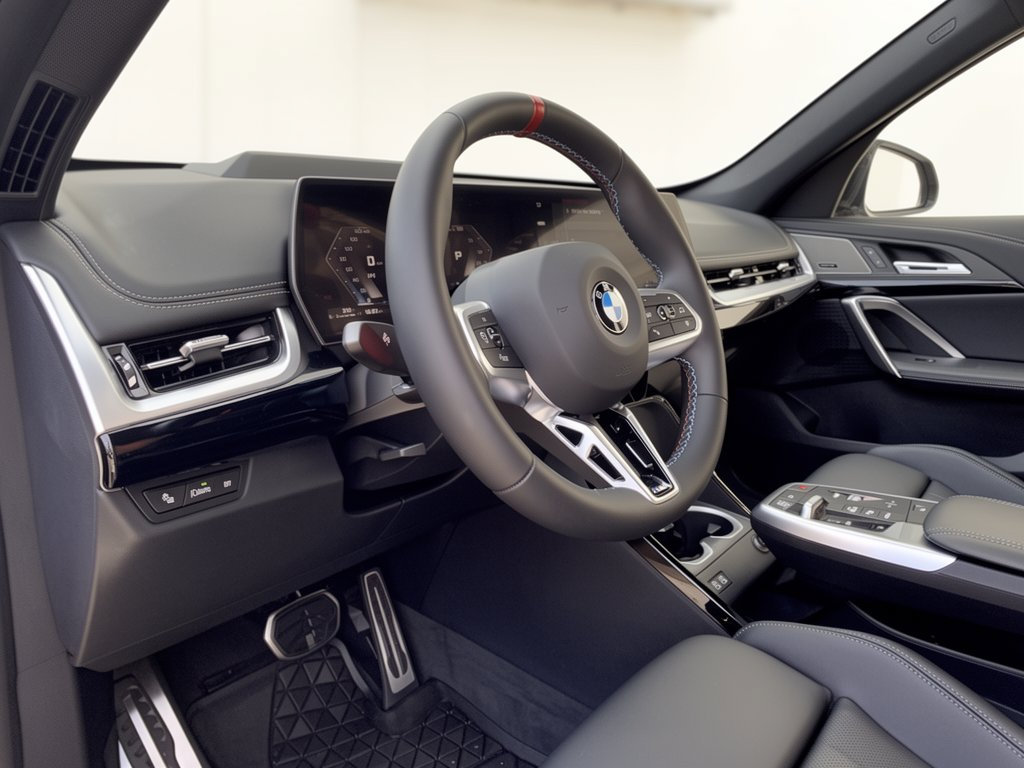 New 2026 BMW X1 M35i w/ Technology Package AWD/4WD image 4