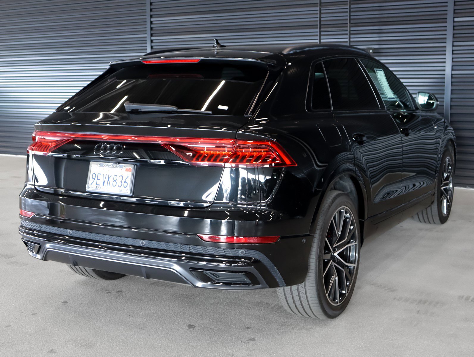 Used 2023 Audi Q8 Premium Plus w/ Premium Plus Package image 13