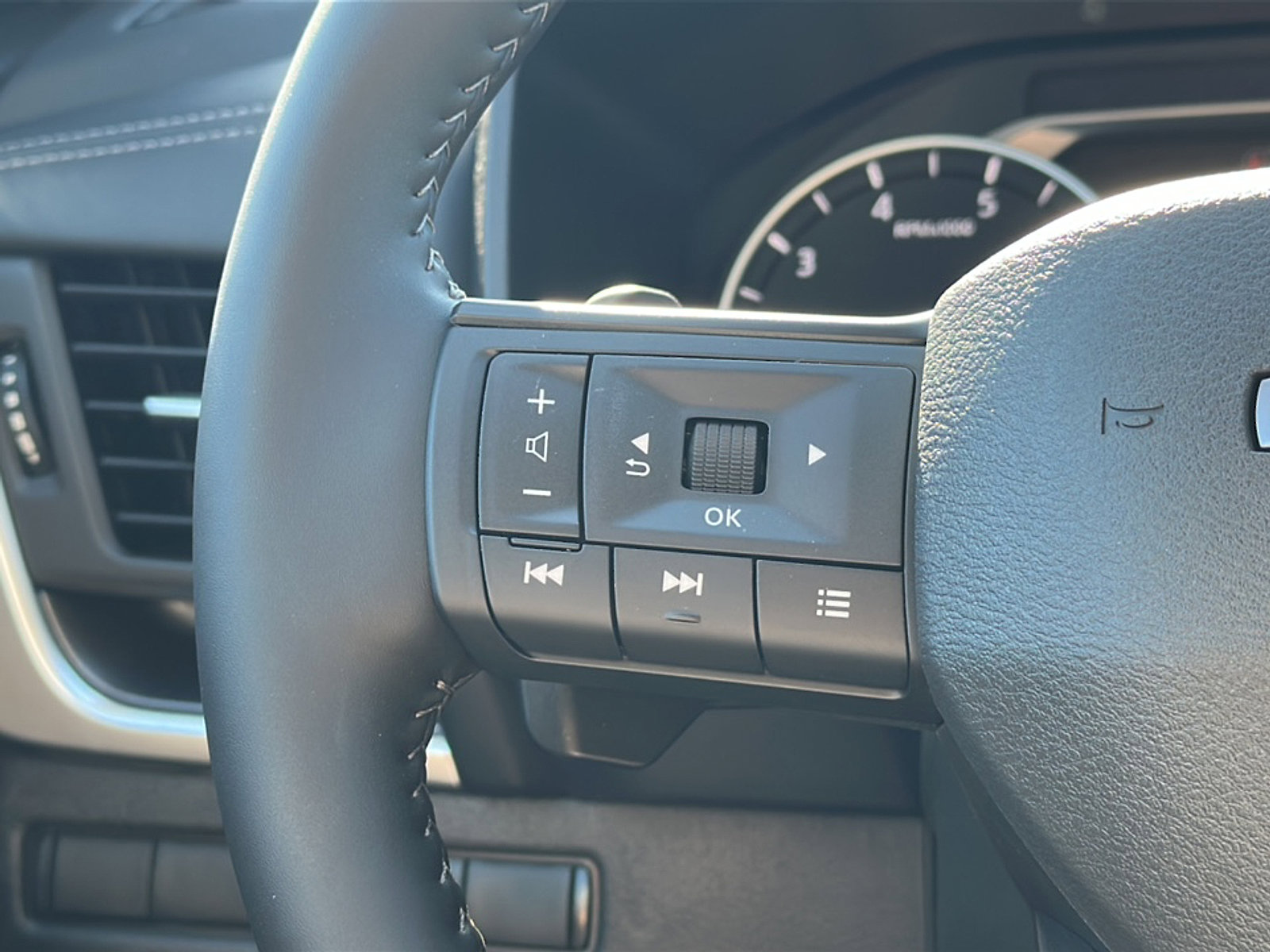 New 2026 Nissan Rogue SV w/ Cold Weather Package image 19