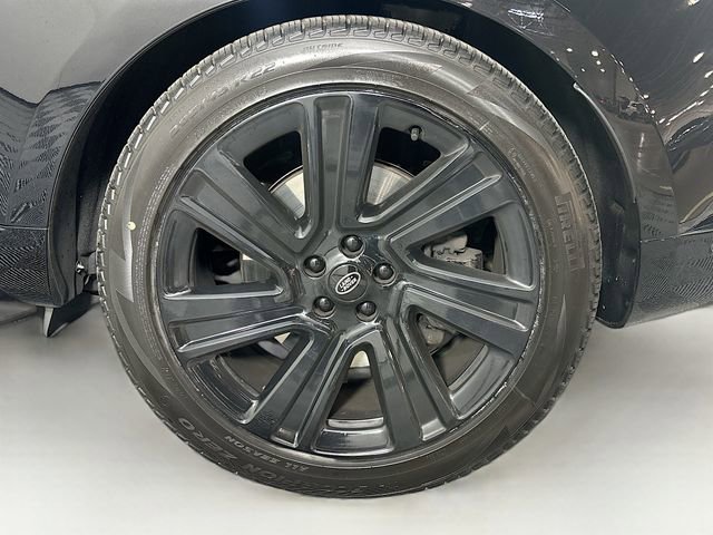 Used 2023 Land Rover Range Rover SE image 32