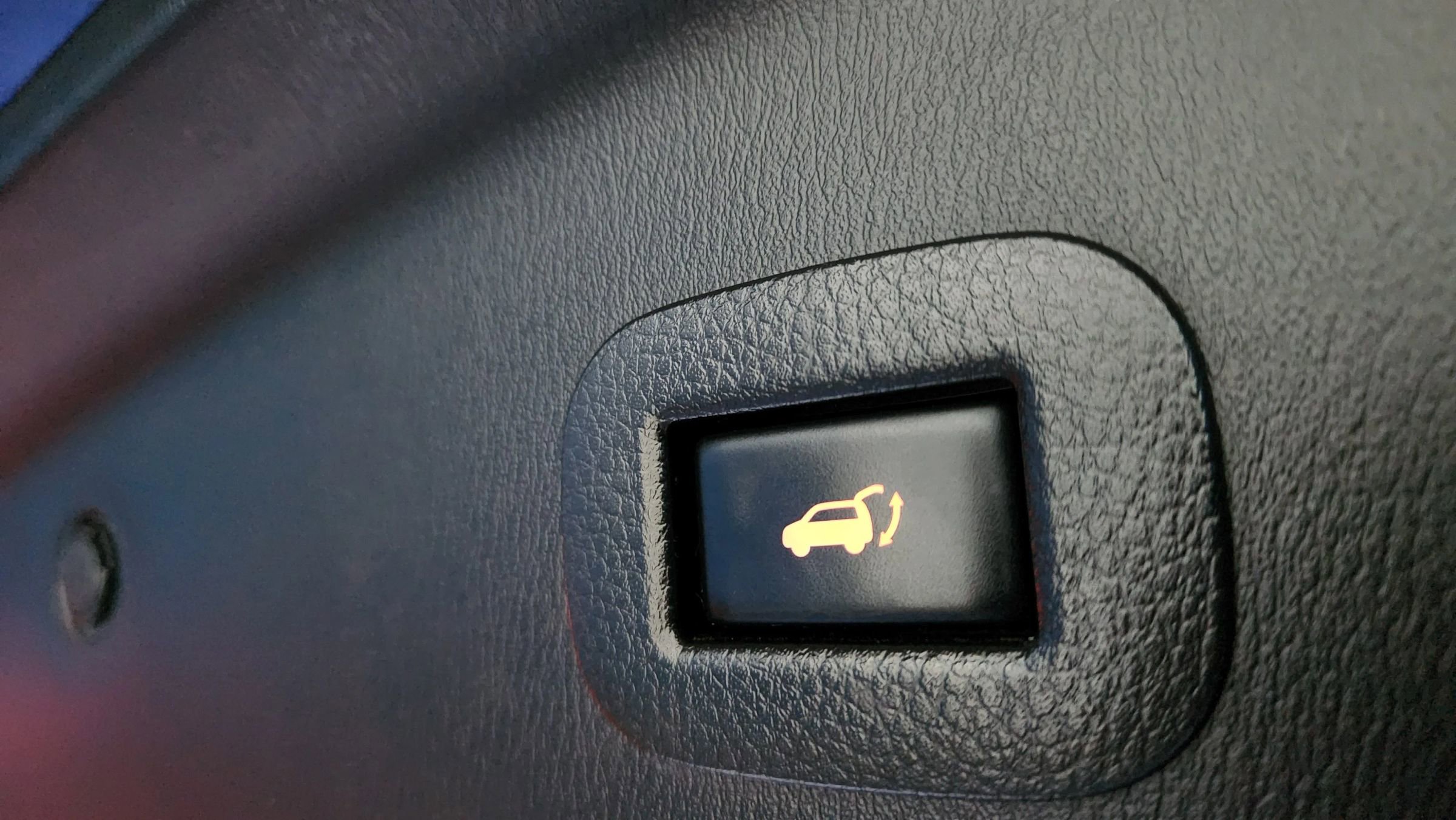 Used 2020 Nissan Armada SV w/ Driver Package image 46