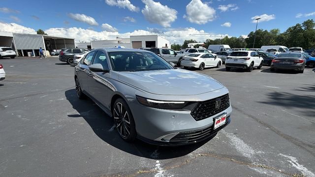 New 2026 Honda Accord Touring image 2