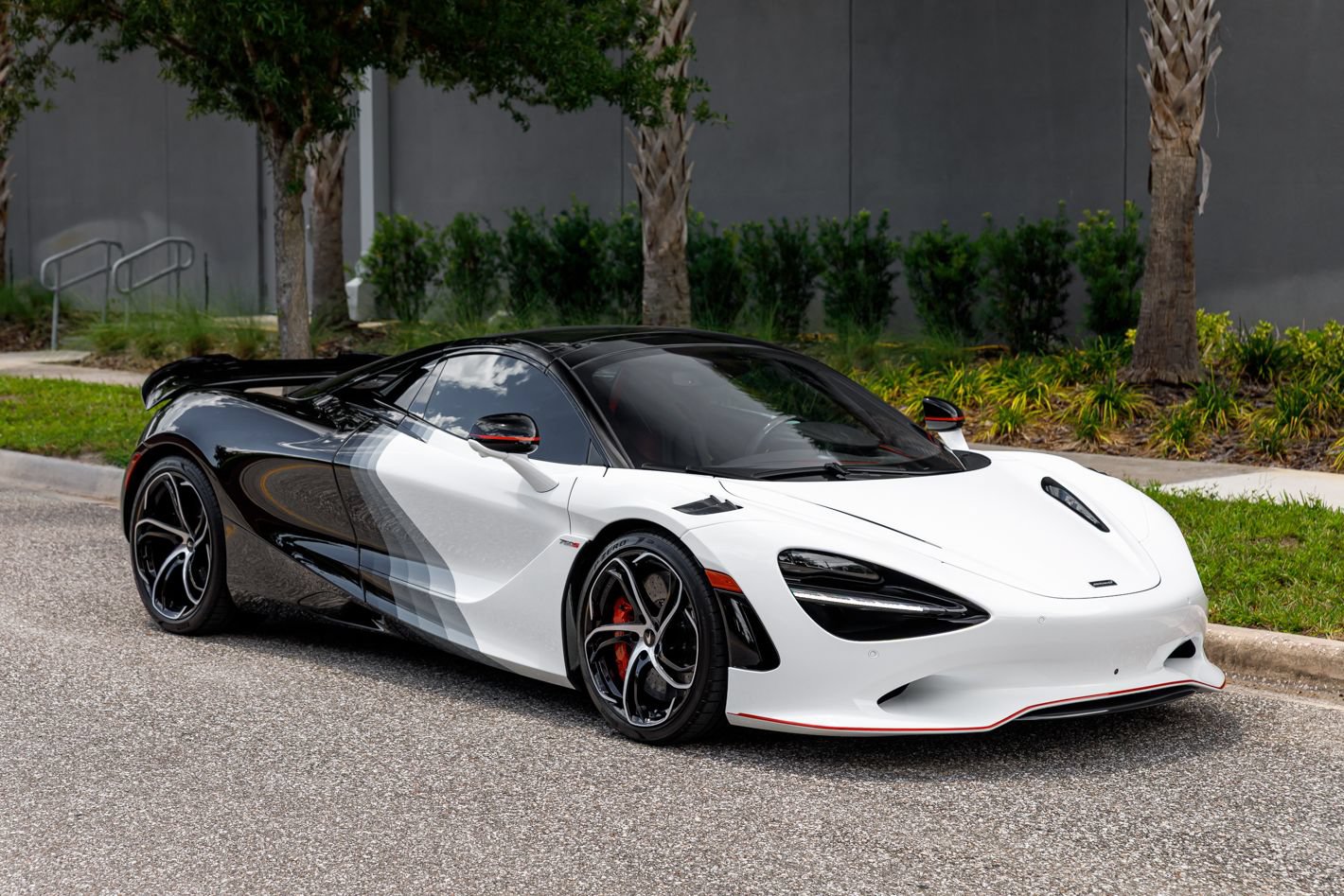 Used 2024 McLaren 750S Spider