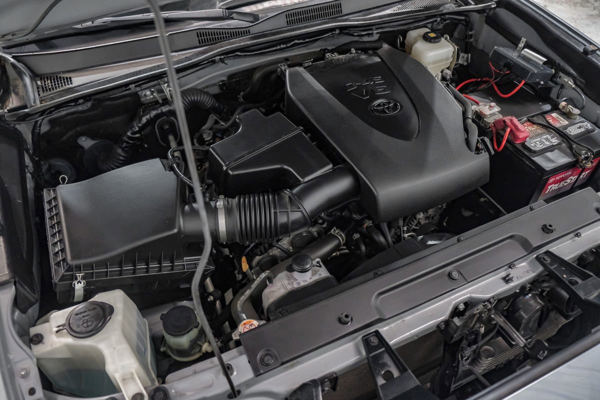 Used 2020 Toyota Tacoma TRD Off-Road w/ Advanced Technology Package image 55