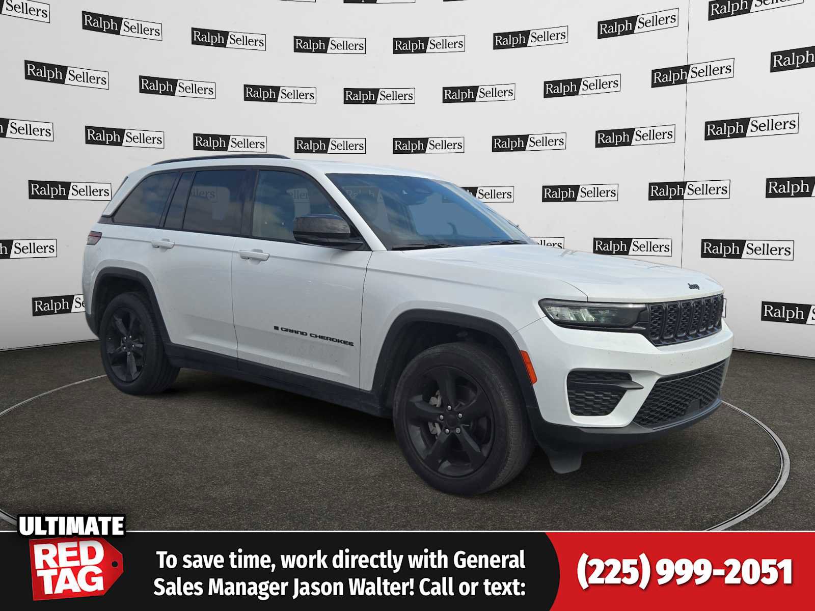 Used 2023 Jeep Grand Cherokee Altitude image 1