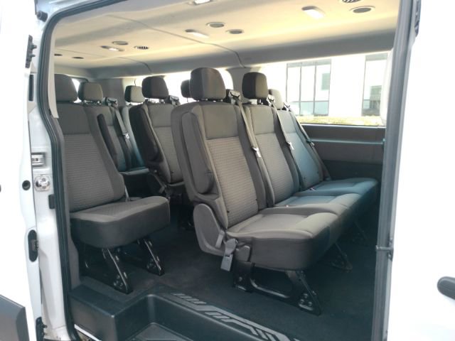 Used 2023 Ford Transit 350 XLT image 7