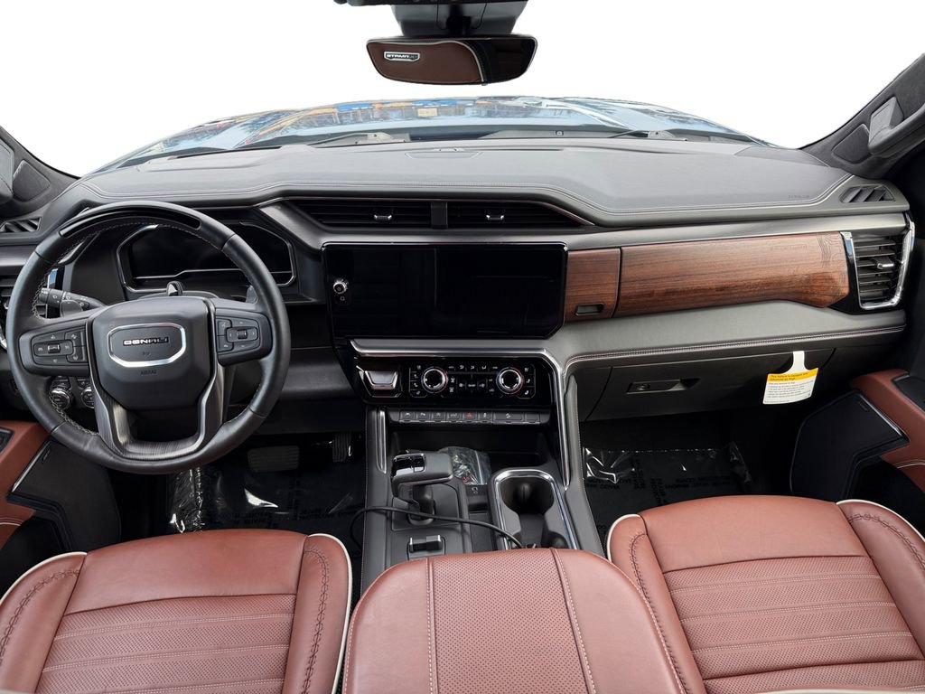 Used 2025 GMC Sierra 1500 Denali Ultimate image 10