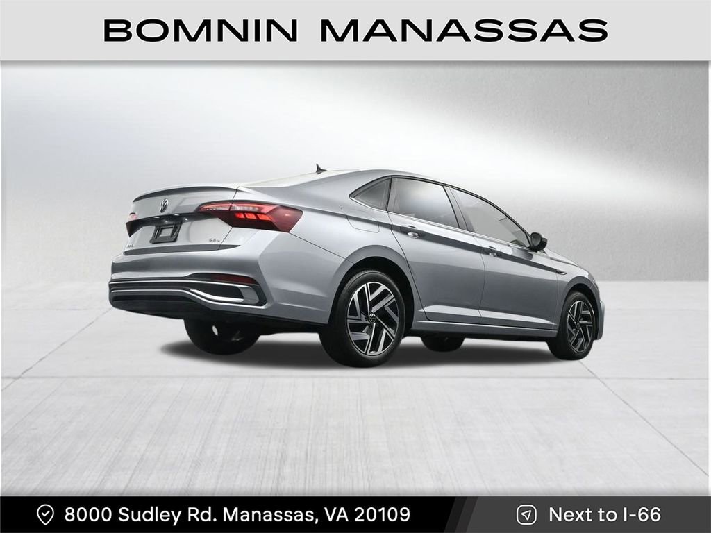 Used 2023 Volkswagen Jetta SEL image 29