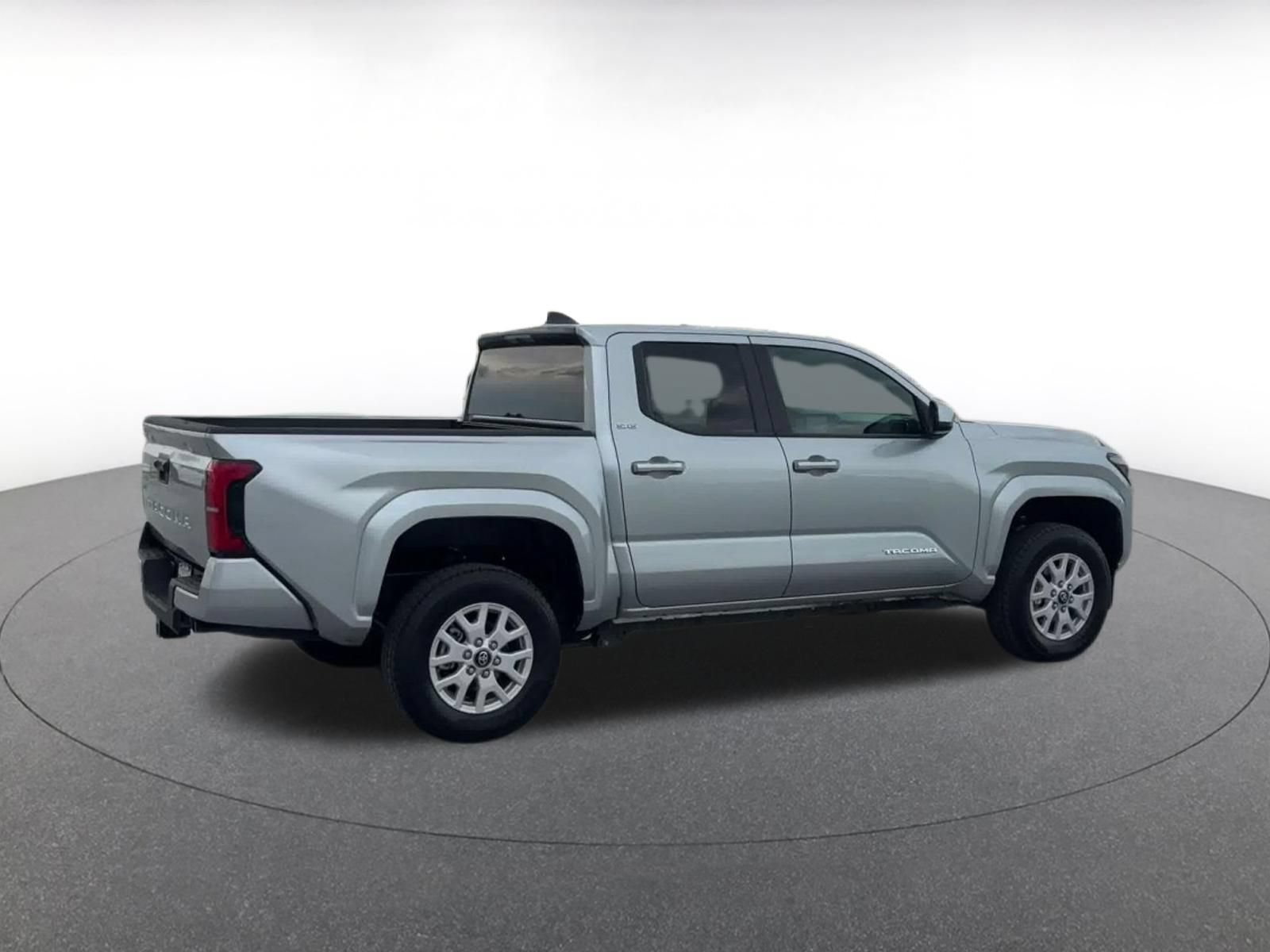 Used 2026 Toyota Tacoma SR5 RWD image 14