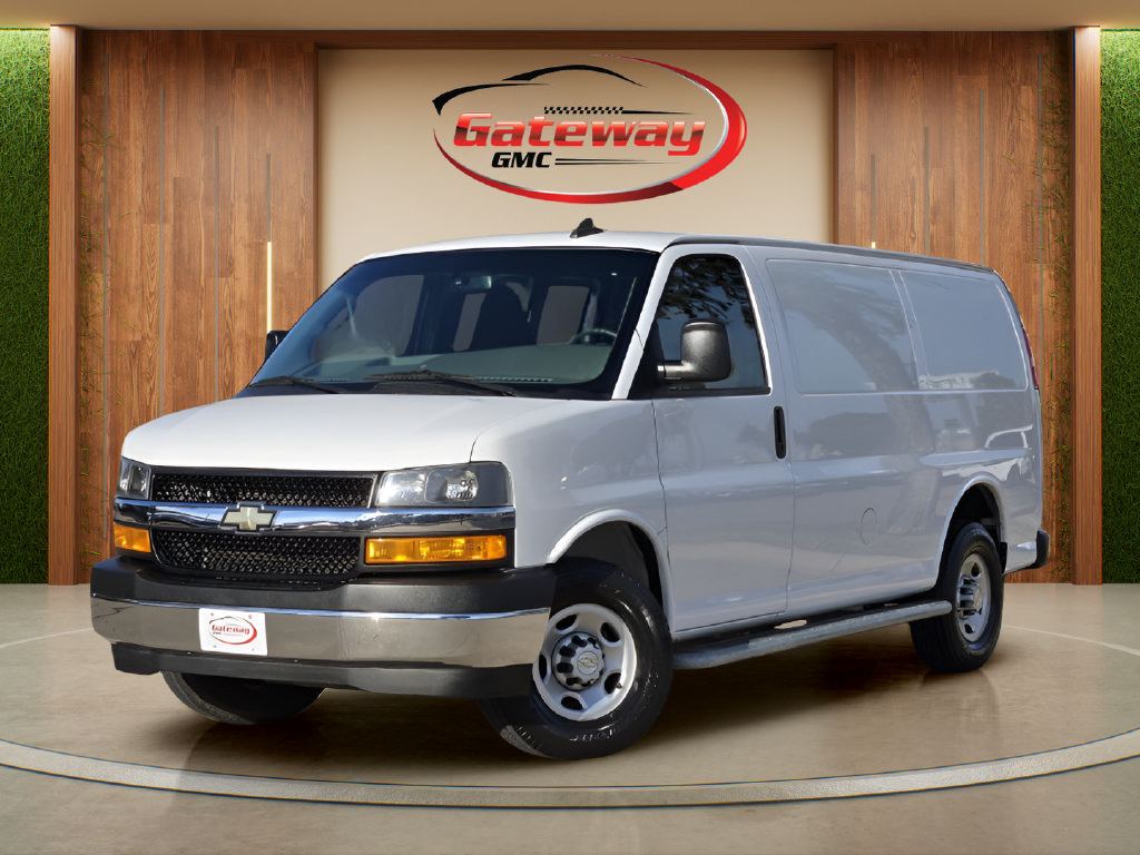 Used 2022 Chevrolet Express 2500 w/ Driver Convenience Package RWD image 1