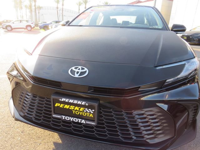 Certified 2026 Toyota Camry SE image 5