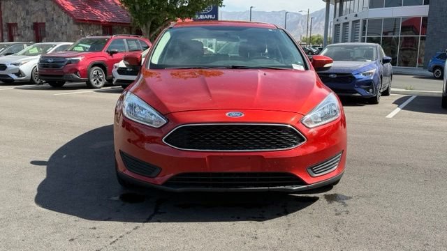 Used 2018 Ford Focus SE w/ Cold Weather Package FWD image 10