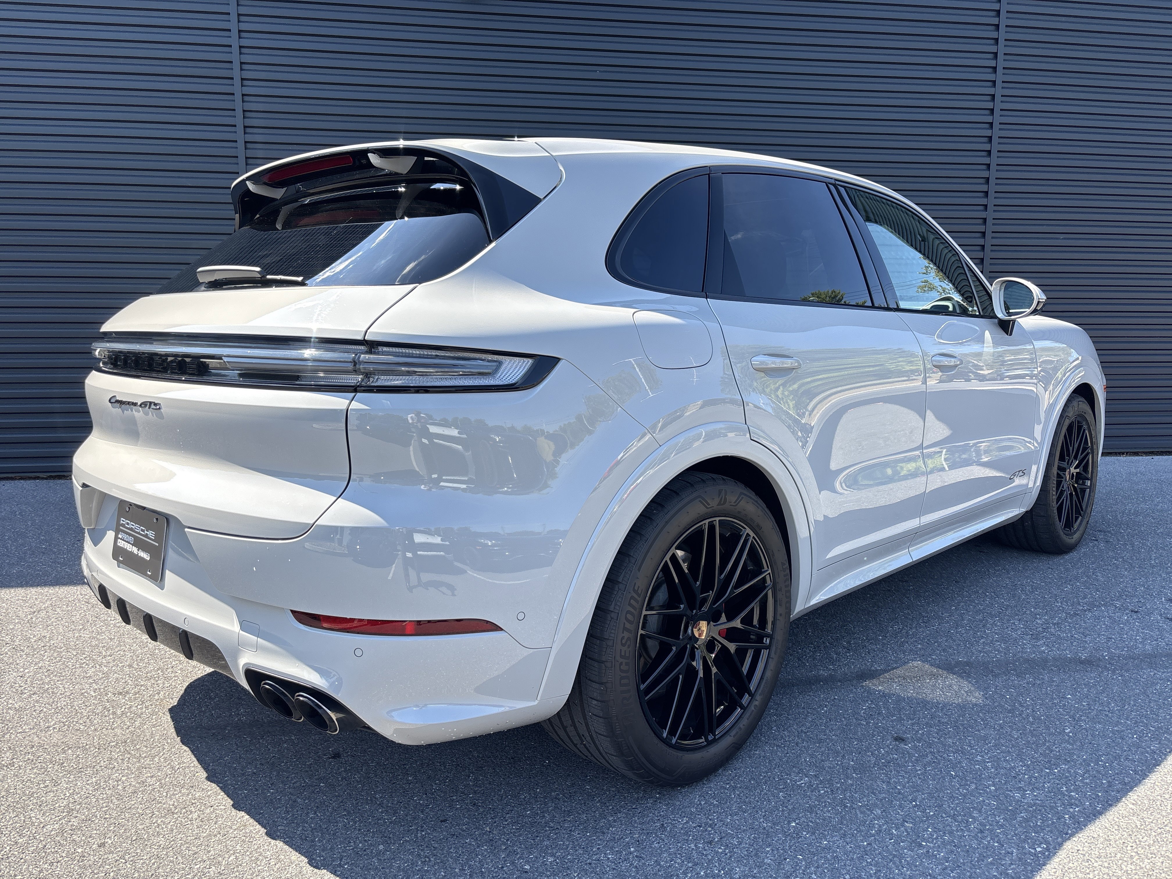 Certified 2025 Porsche Cayenne GTS image 1