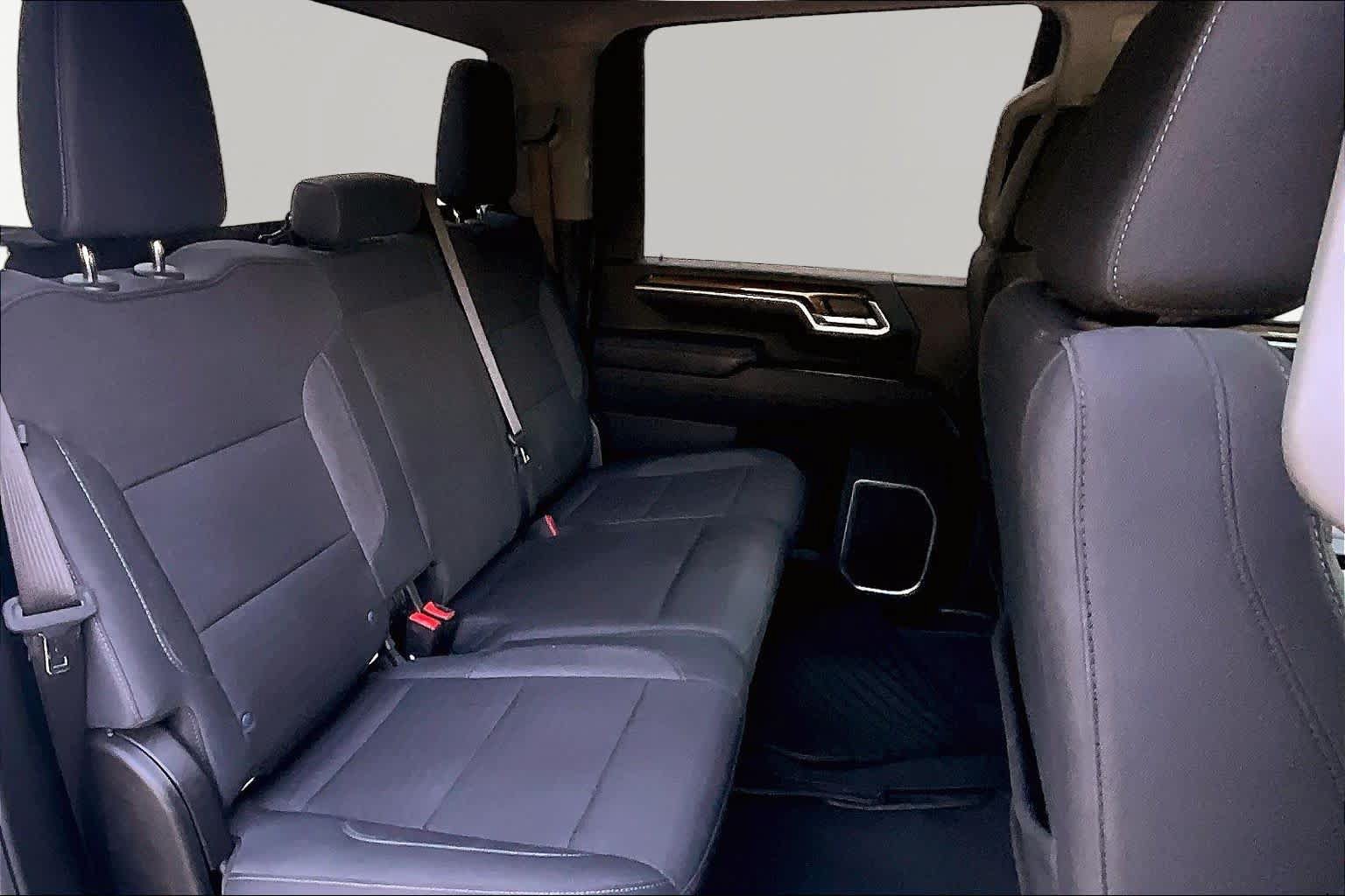 Used 2025 Chevrolet Silverado 2500 LT w/ Convenience Package AWD/4WD image 39