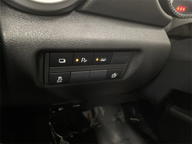 Used 2025 Nissan Versa S w/ Trunk Package image 26