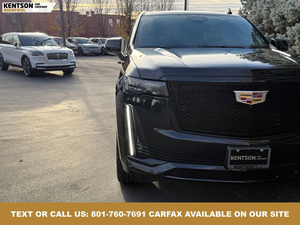 Used 2023 Cadillac Escalade Sport Platinum image 12